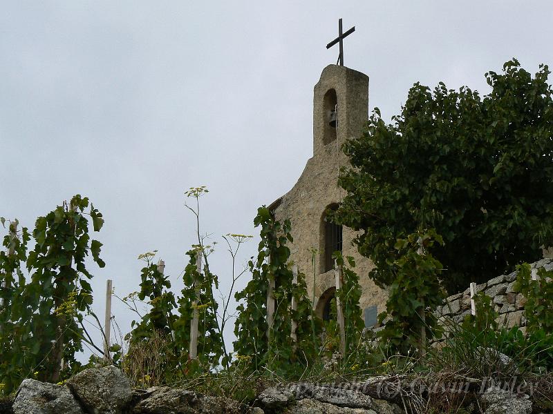 Hermitage chapel, Hermitage vineyards P1140042.JPG